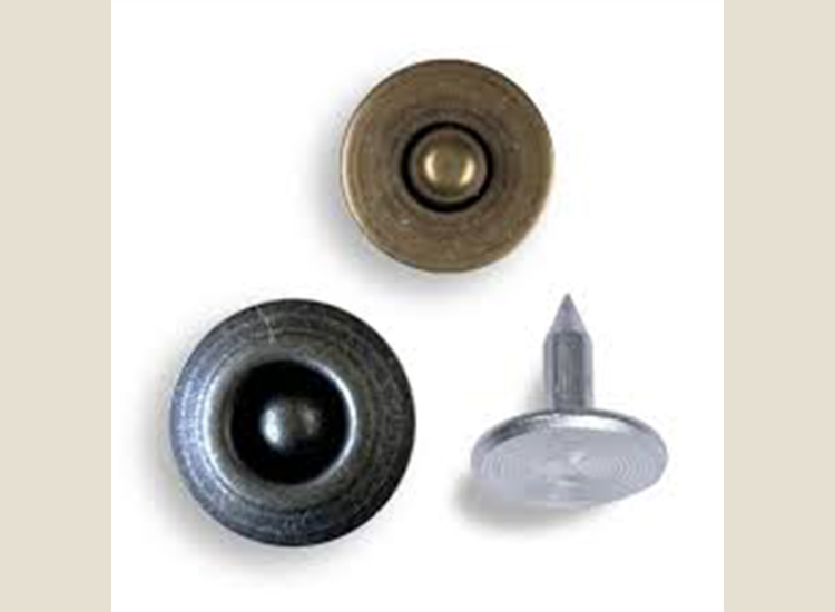 Metal Buttons and Plastic Buttons 02